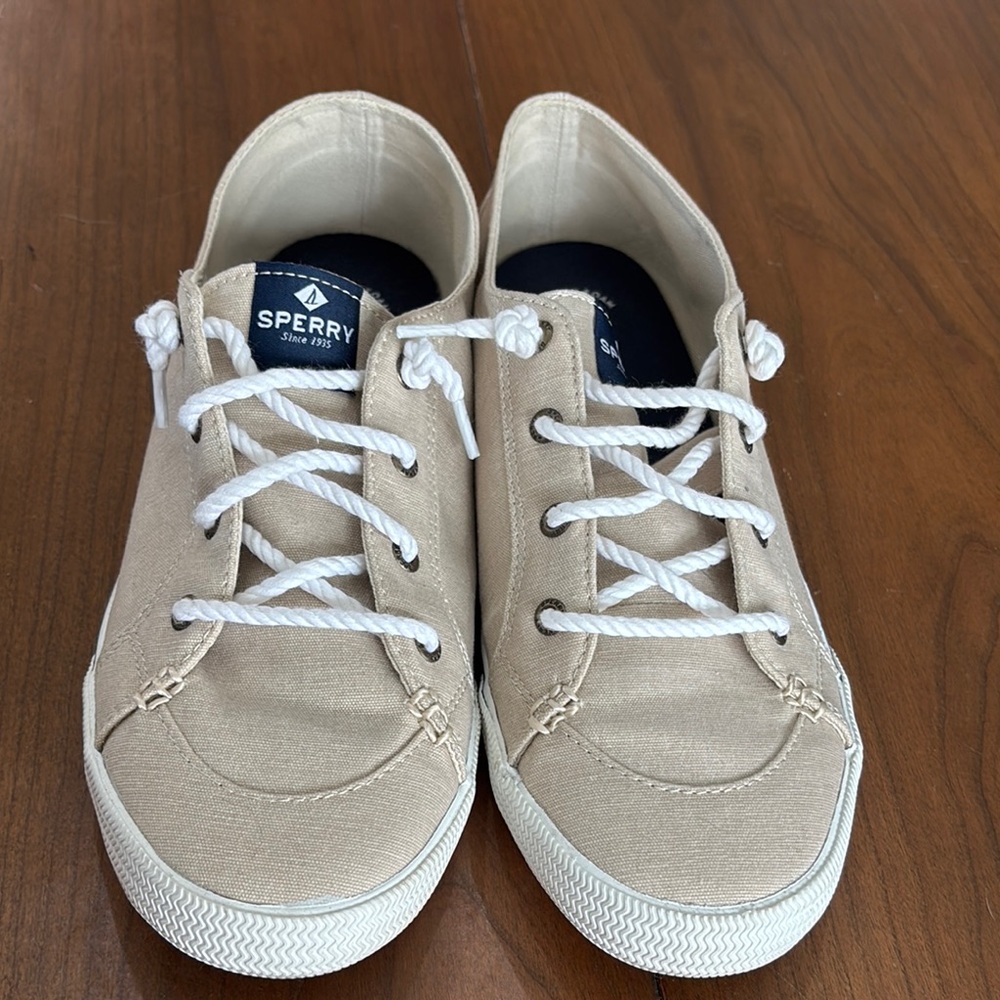 Sperry Beige Canvas Sneakers